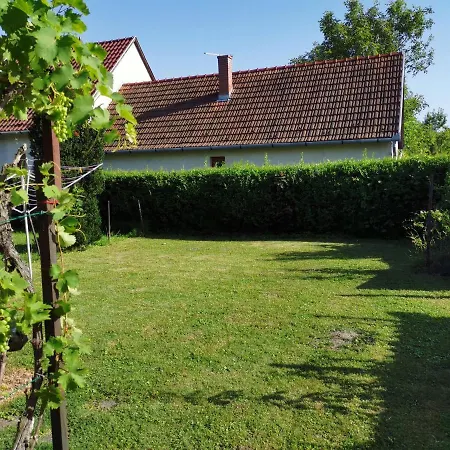 Anna Haz Dom wakacyjny Balatonkeresztúr